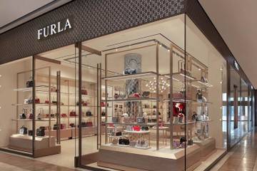 Furla opens new store at South Coast Plaza