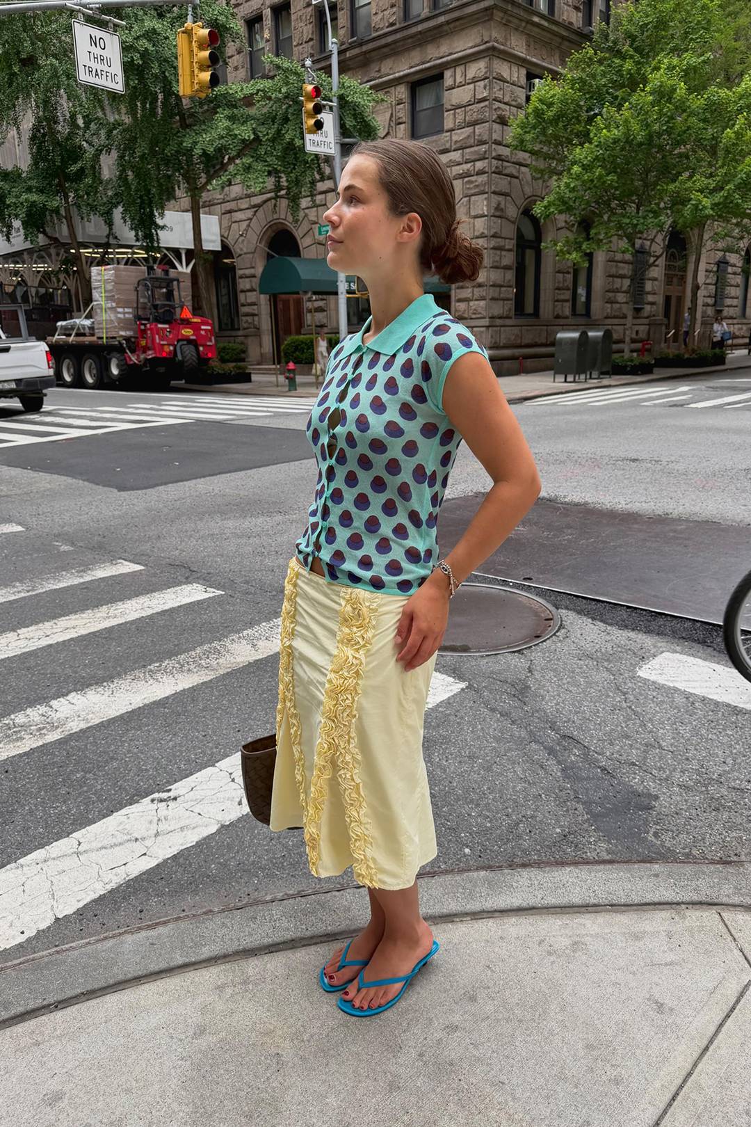 Manon De Velder, con “total look” de Zara para “The Fold-er”.