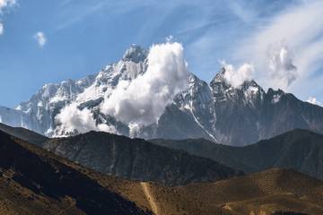 The Mt. Everest Fashion Runway: Die höchste Fashionshow der Welt  