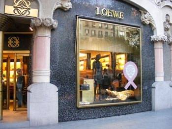 Adolfo Domínguez y Loewe redefinen el Paseo de Gracia