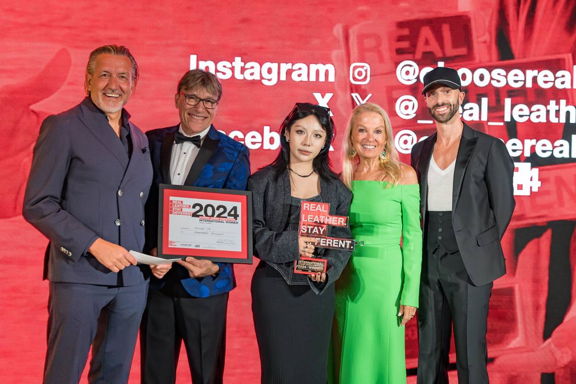 Josslyn Shi (middle), California College of the Arts, Real Leather. Stay Different. 2024 overall winner and from left to right: Christopher Korber, Kerry Brozyna, ambassador Jane Hartley and Mike Adler.