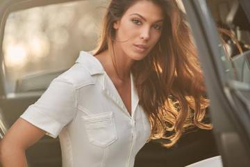 Iris Mittenaere, nouvelle égérie Morgan : cinq questions à l’ancienne Miss France