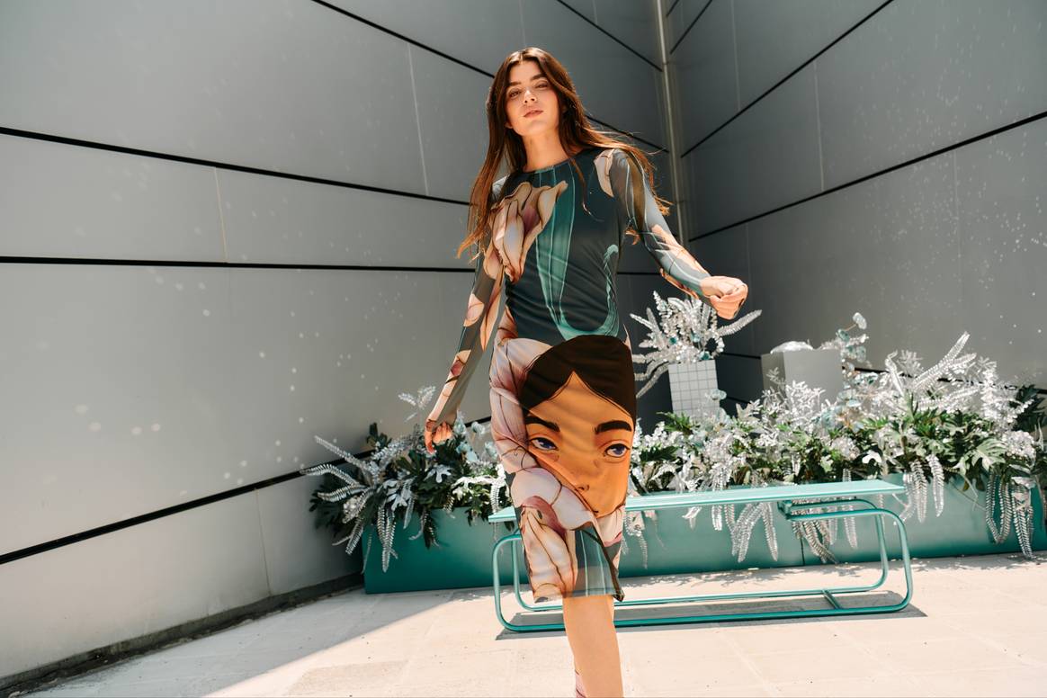 La colección tiene piezas con estampados oversize.