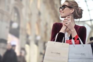 Half of global luxury shoppers buy at discount