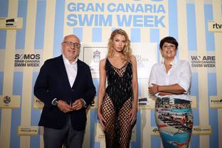 Gran Canaria Swim Week entrega los premios a las mejores colecciones de 2024, con Stella Maxwell como embajadora