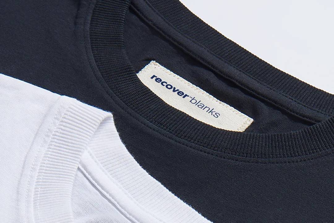 Prendas de la colección de prendas acabadas “Recover Blanks” de Recover.