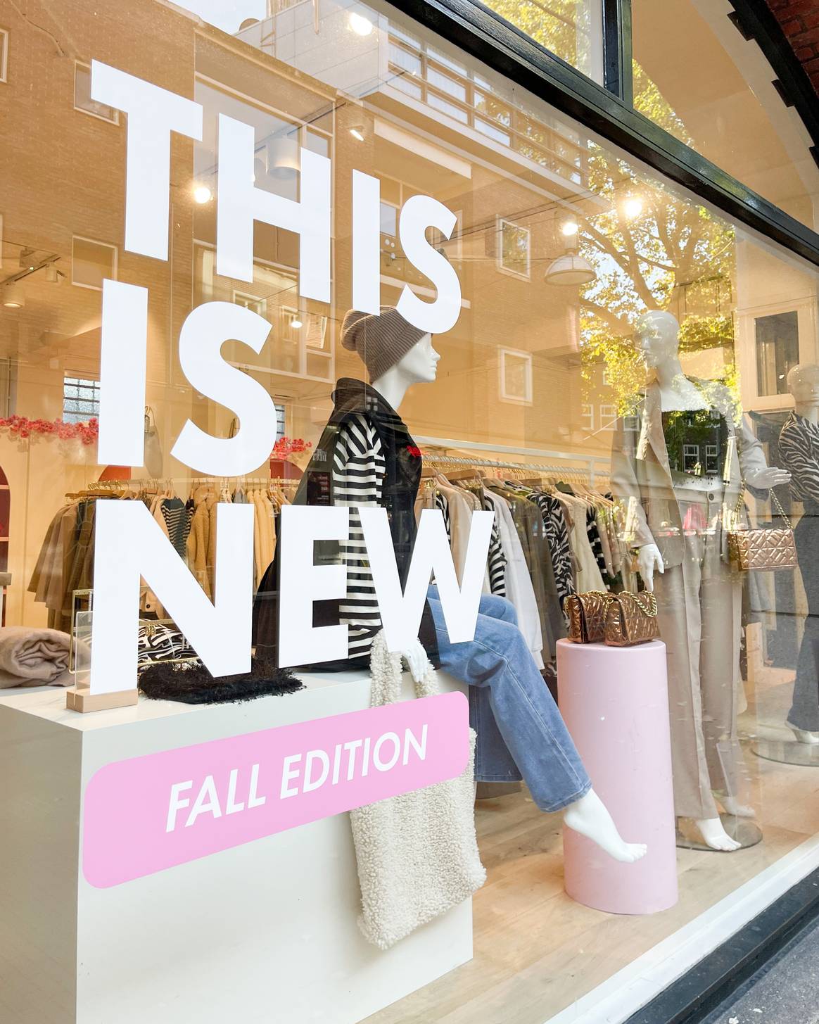 De eerste winkel van modemerk tess v. Beeld via tess v.