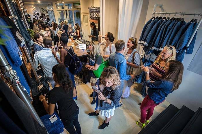 C&A opent The Denim pop-up store in Amsterdam