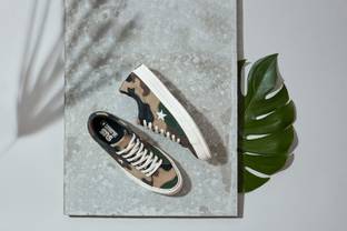 Converse colabora con la boutique Sneakersnstuff