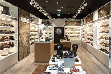 Birkenstock: Mehr Fläche und ein erstes Outlet