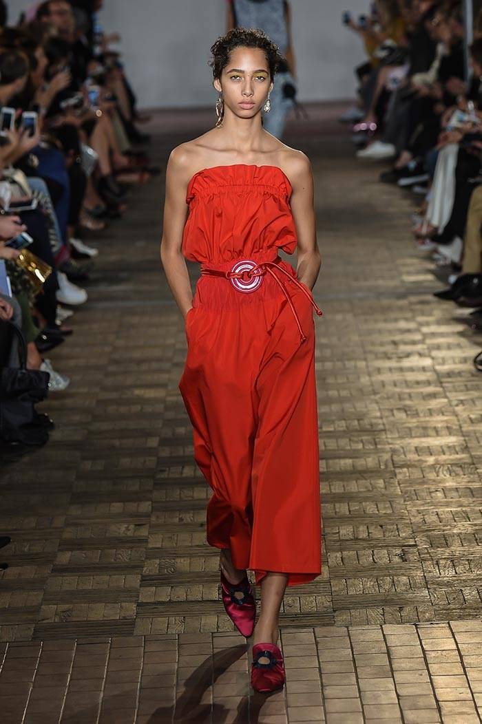 Gespot op de catwalk: de modekleuren voor lente/zomer 2017