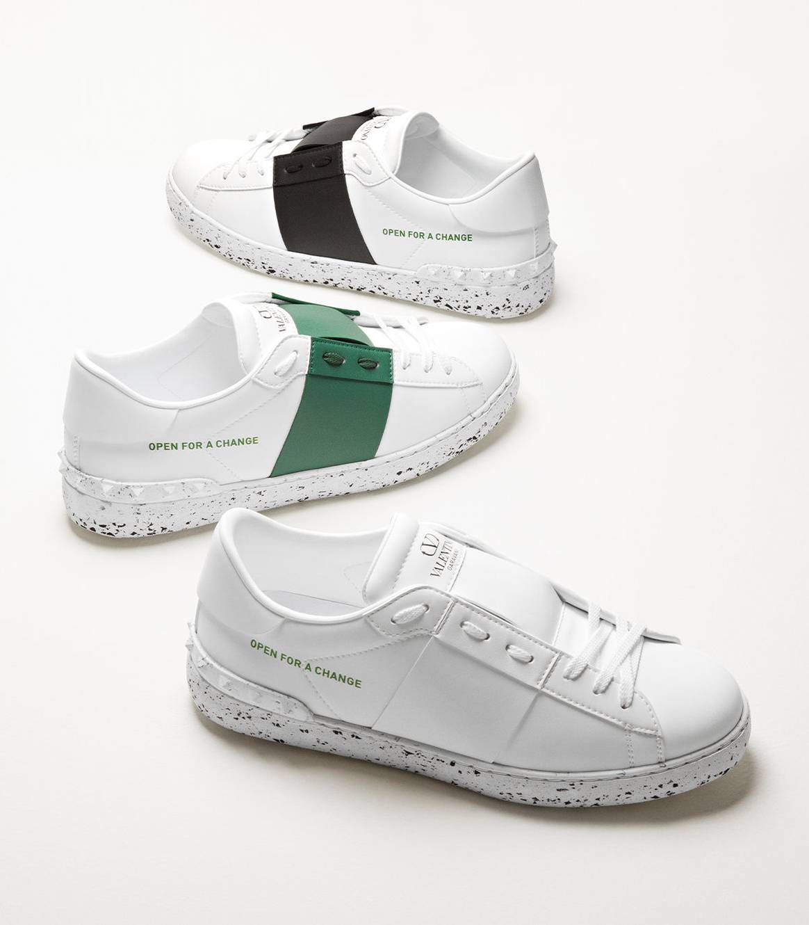 Photo Credits: “Open for a Change”, colección de zapatillas de Valentino elaboradas a partir de biomateriales y material reciclado.