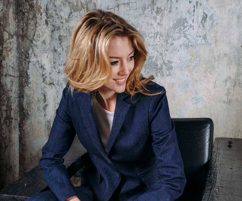 The Blue Suit: Business-Kleidung aus nachhaltigem Denim