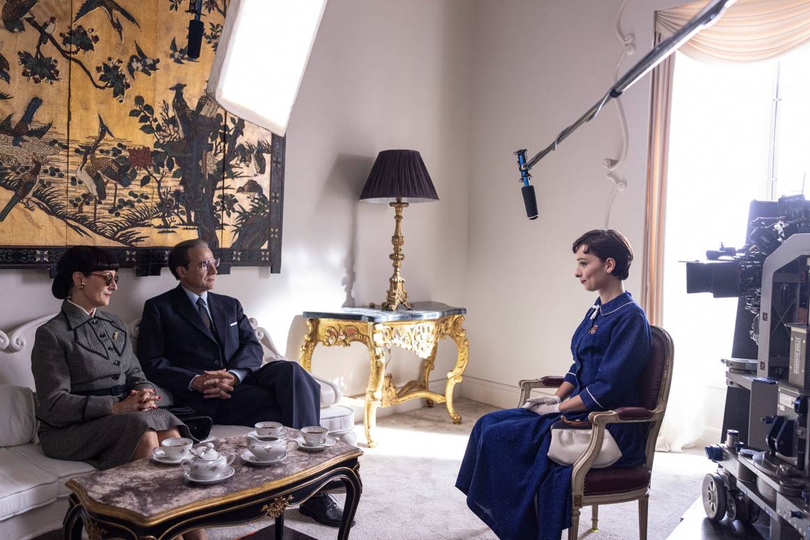 Still from ‘Cristóbal Balenciaga’ TV show