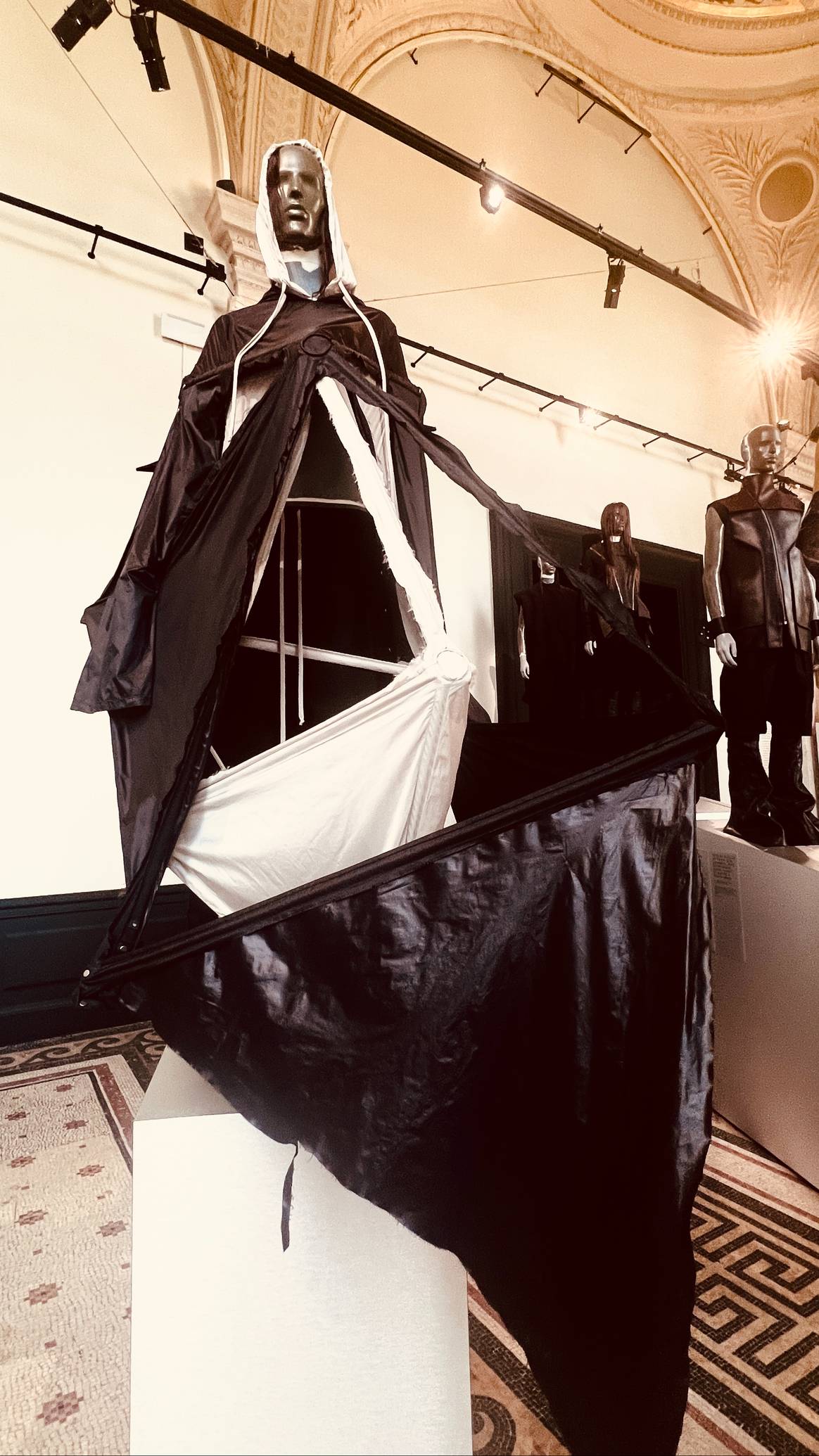 Rick Owens, Temple of love, Palais Galliera