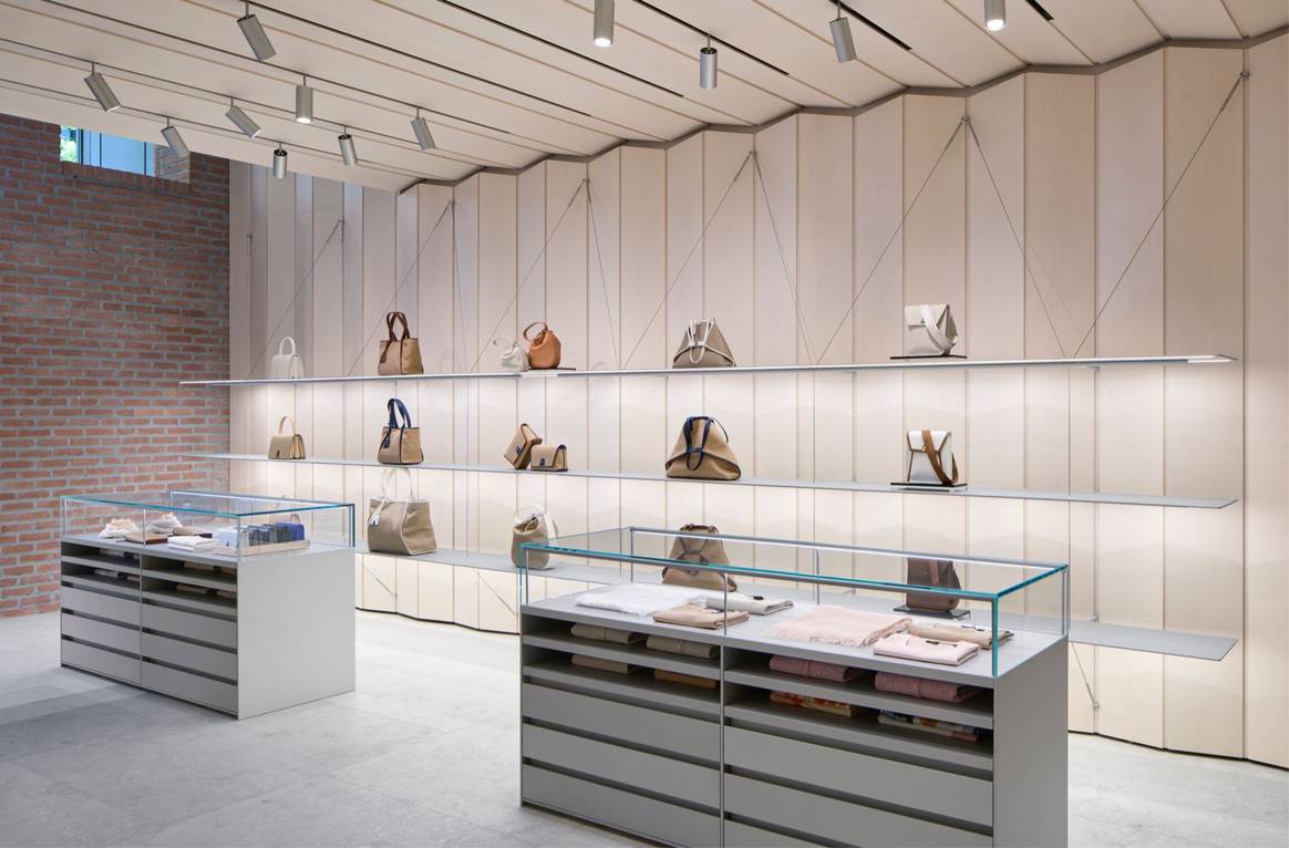 Boutique in Chicago.