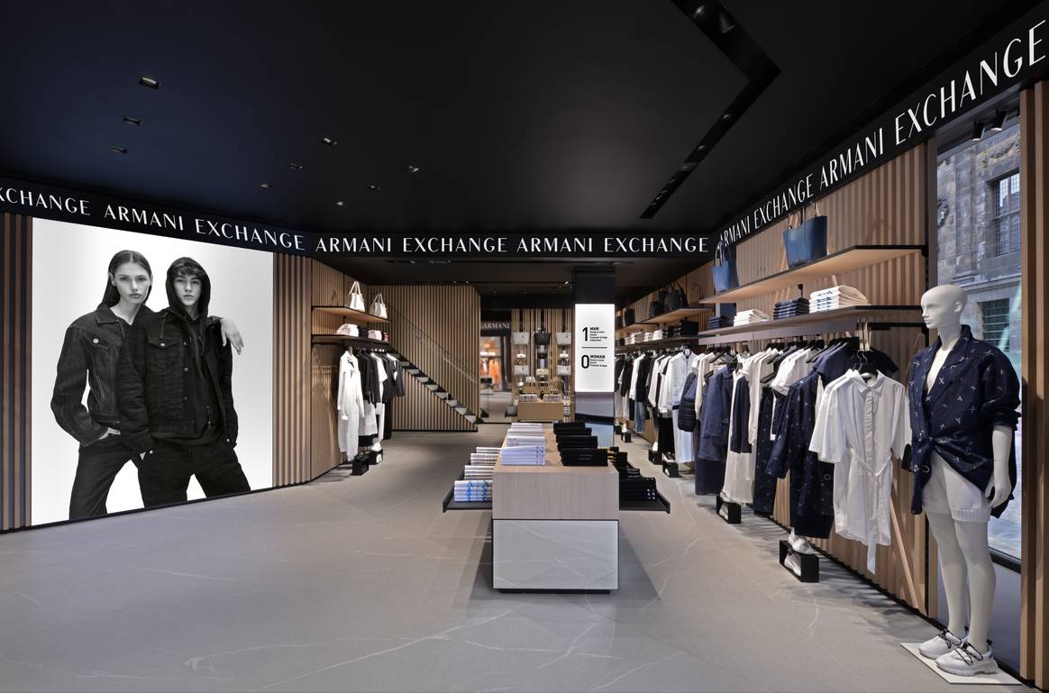 A|X Armani Exchange winkel in Amsterdam, beeld via Armani Group