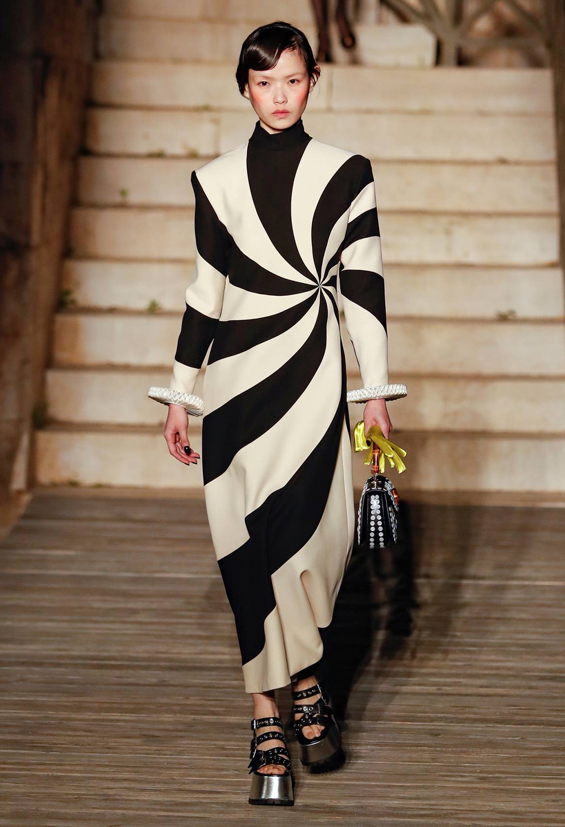 Photo Credits: Gucci Cosmogonie, desfile de presentación.