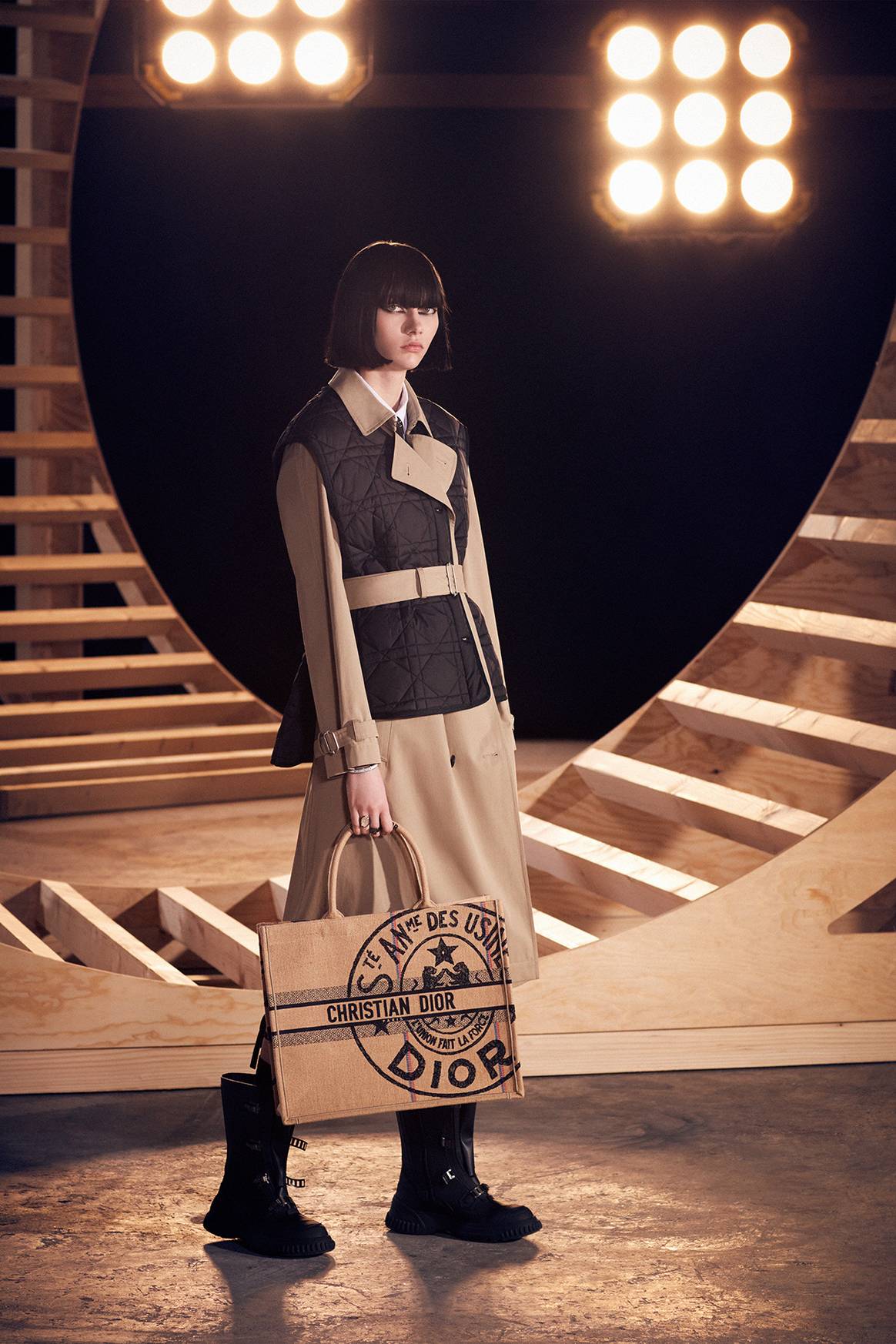 Photo Credits: Dior, colección de mujer para la temporada de otoño Fall 2022.