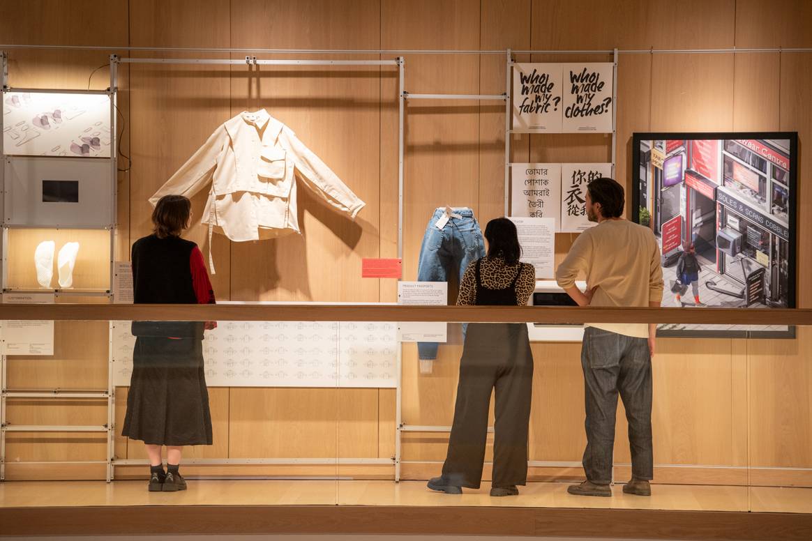 Die Ausstellung „Tomorrow's Wardrobe“ im Londoner Design Museum.