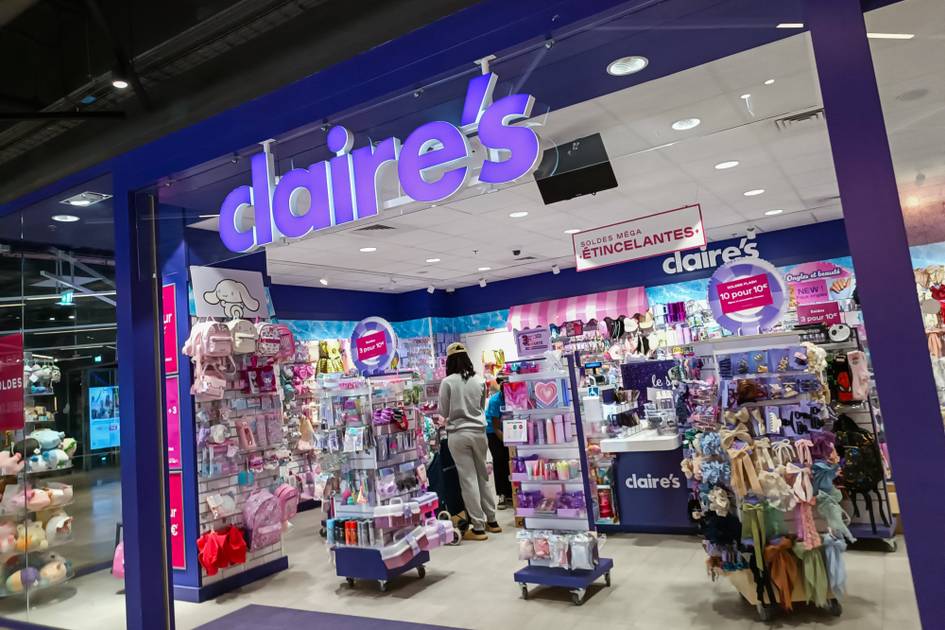 Claire's store bankruptcy sale news