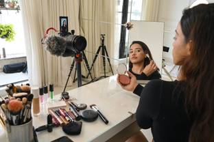 Des influenceurs mode et beauté soupçonnés de pratiques commerciales trompeuses 