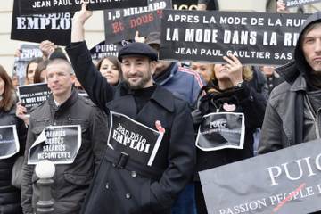 Los asalariados de Jean-Paul Gaultier en huelga