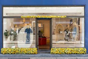 In Picture: Mih Jeans Pop-up Shop