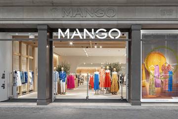 Mango cierra todas sus operaciones en Rusia