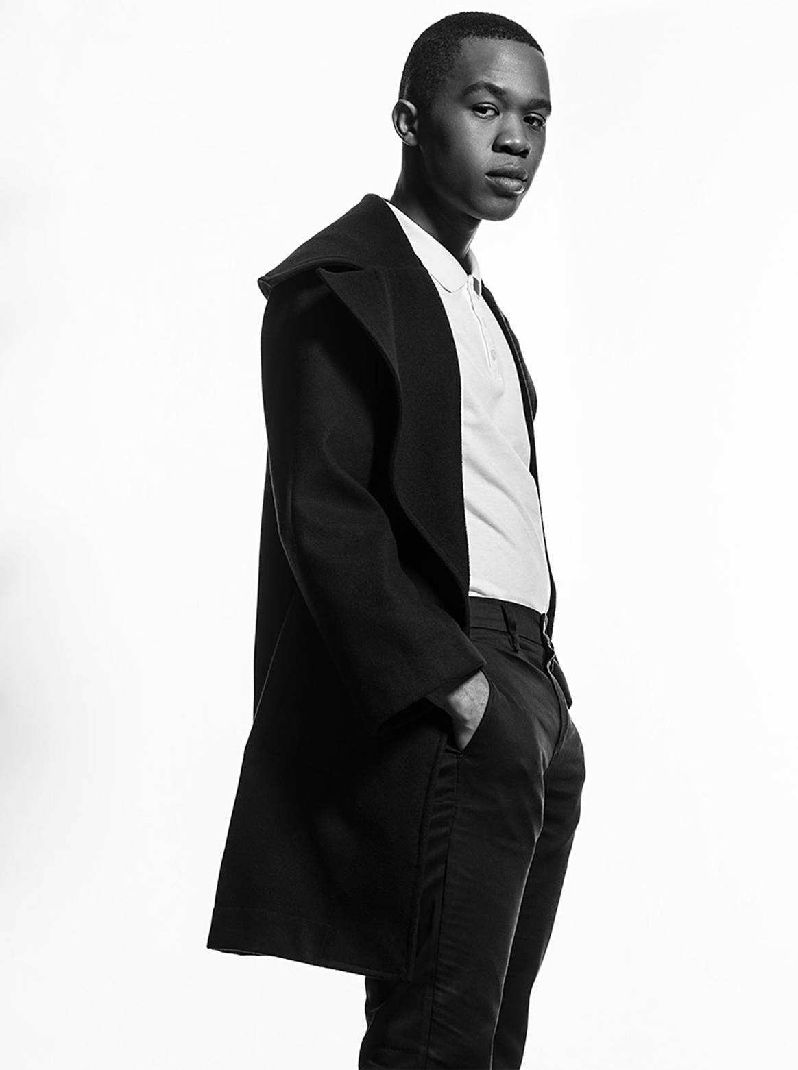 El sudafricano Thebe Magugu, ganador del LVMH Prize de 2019