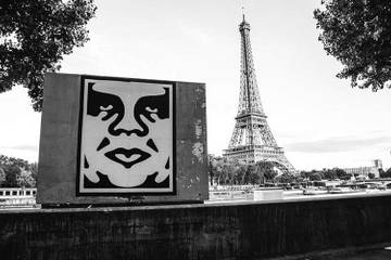 Street-Art: Obey ouvre son premier magasin à Paris