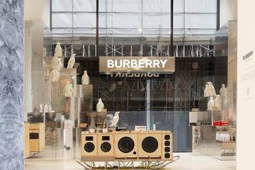 Burberry celebrates polar exploration with Selfridges Corner Shop pop-up