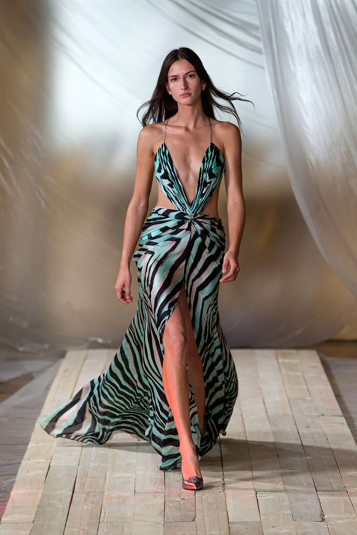 Photo Credits: Roberto Cavalli, colección Primavera/Verano 2022.