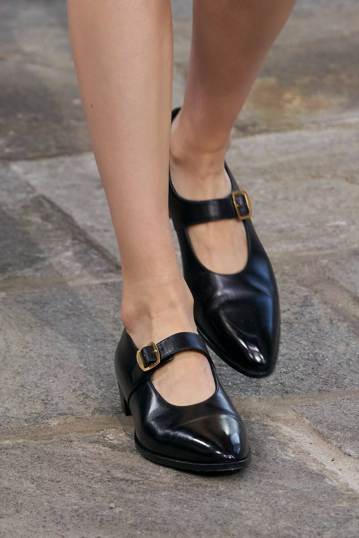Mary-Jane negra ss24 de Bally