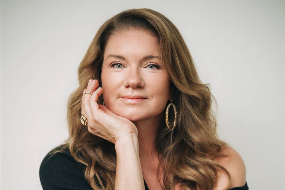 Natalie O. enters Palm Beach with Urban Zen residency