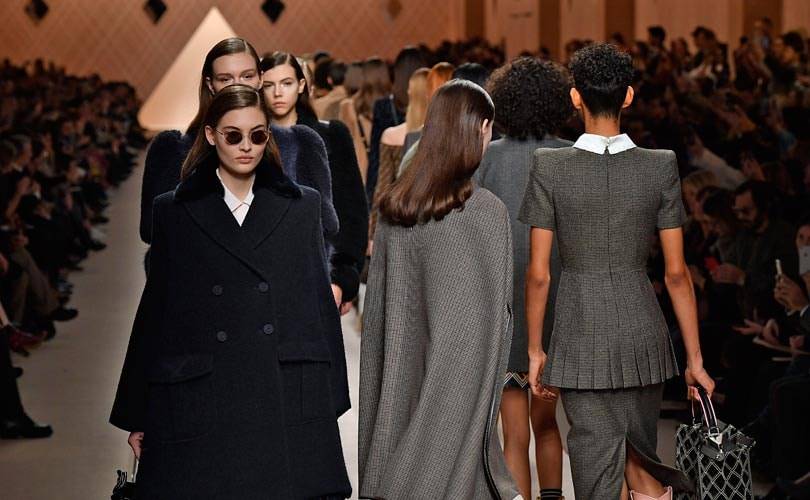 Mode à Milan: des femmes fortes chez Prada et Fendi